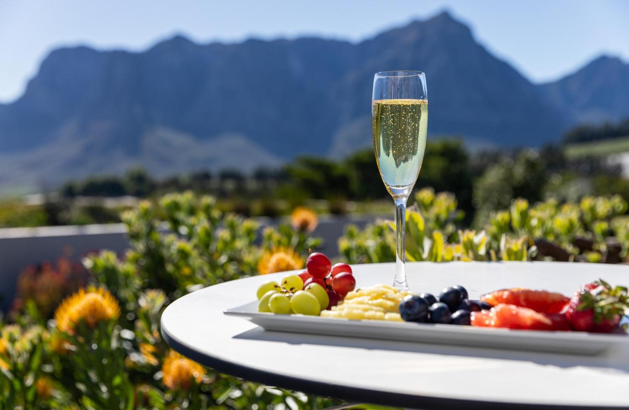 Clouds Estate Stellenbosch Exterior foto